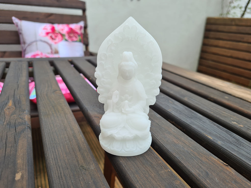 Meisterin Kuan Yin Figur